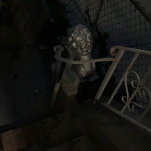 Meet your Posher, Priya